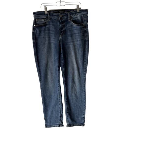 Judy Blue Women's Size 9/29 Medium Wash High Rise‎ Cropped Jeans - Picture 1 of 10